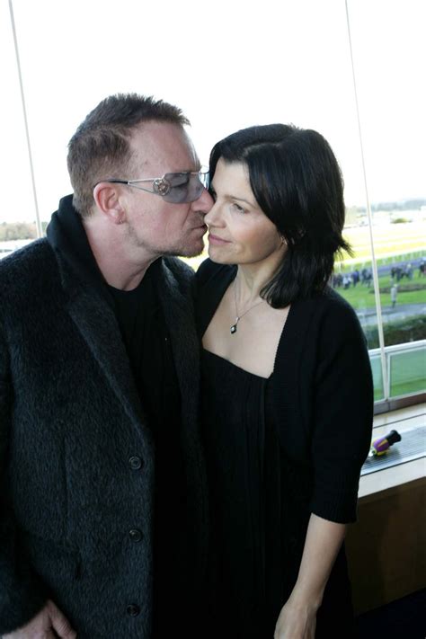 ali hewson geschäftsmann.